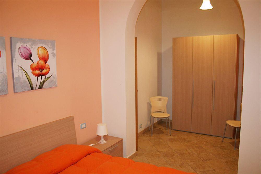 Appartement Il Cortile Fiorito à Trapani Extérieur photo